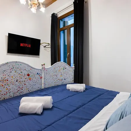 Blue Venetian House Venedik