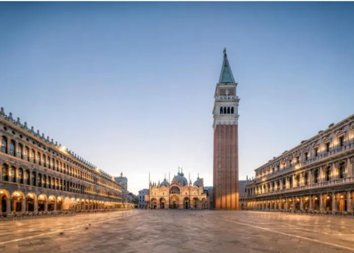 Апартаменты Blue Venetian House