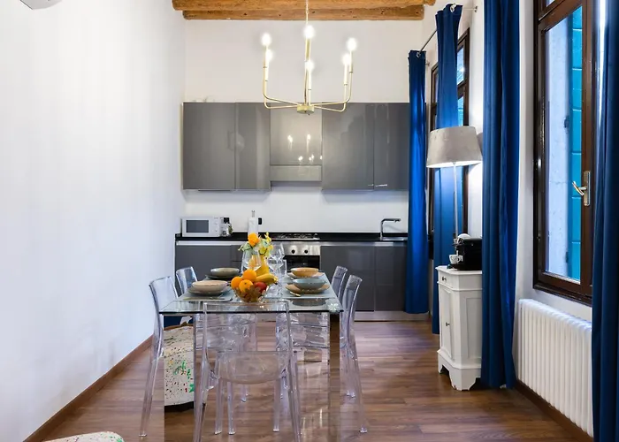 Апартаменты Blue Venetian House Венеция